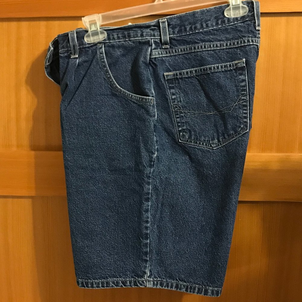 Women's Chic Jean shorts size 16
